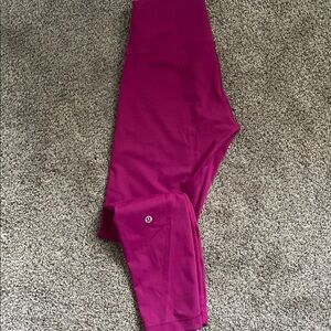 Like New Lululemon Wunder Train High Rise Tights 25” size 6